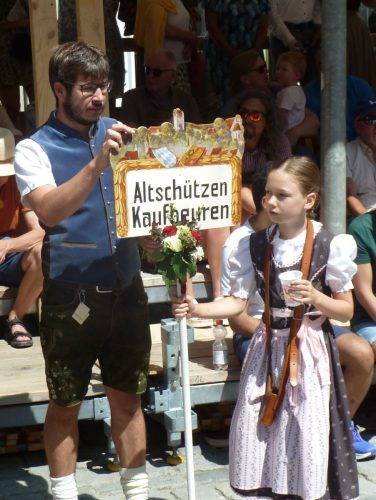 2025-Taenzelfesteinzug-15